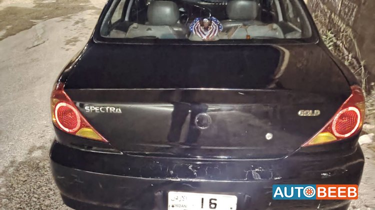 KIA Spectra 2002