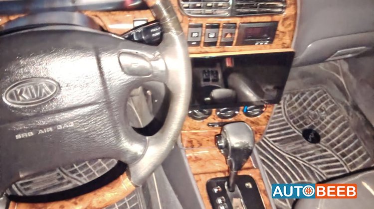 KIA Spectra 2002