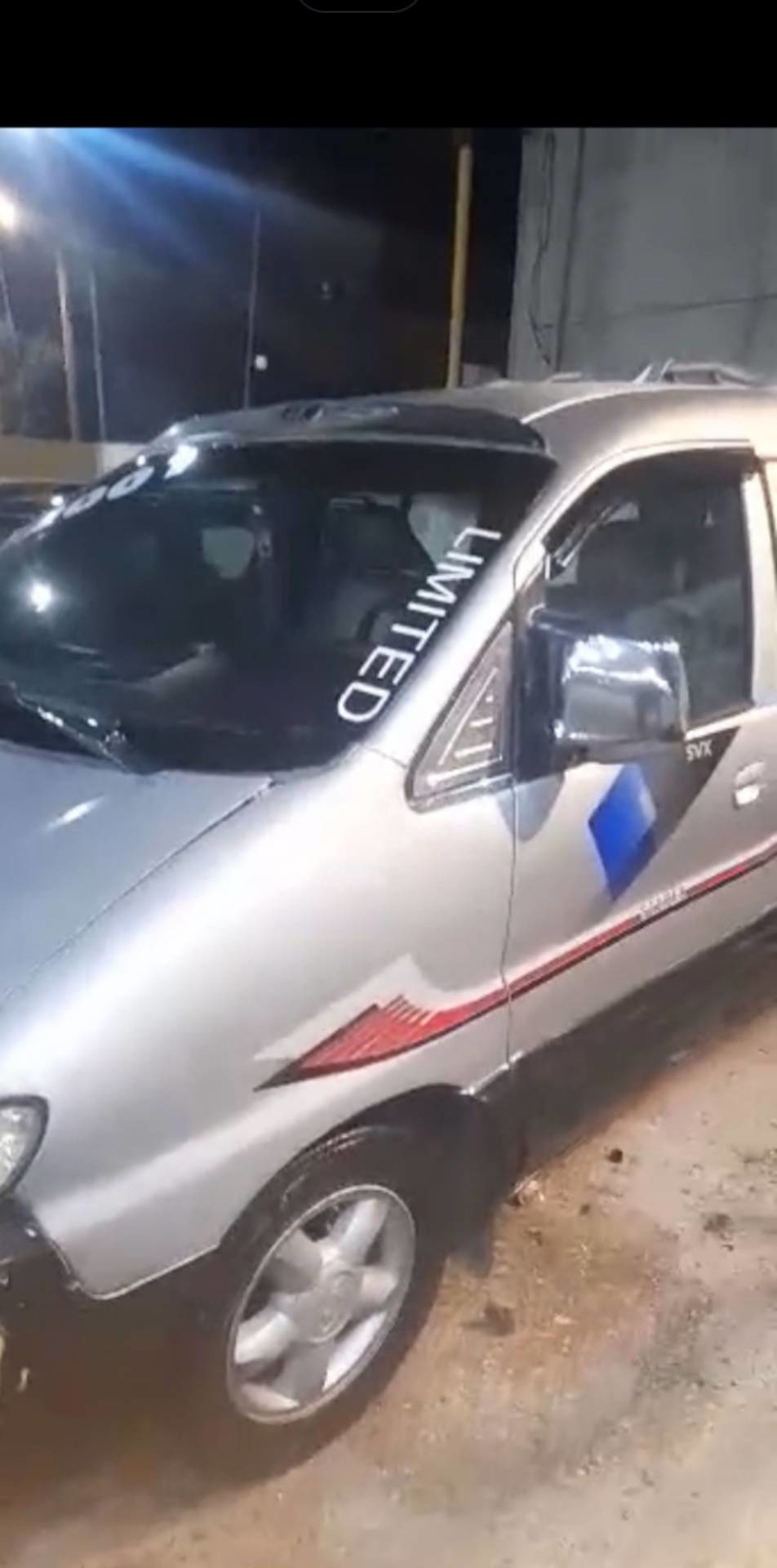 Minibus Hyundai 2001