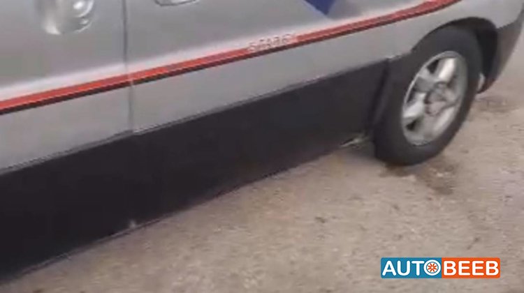 Minibus Hyundai 2001