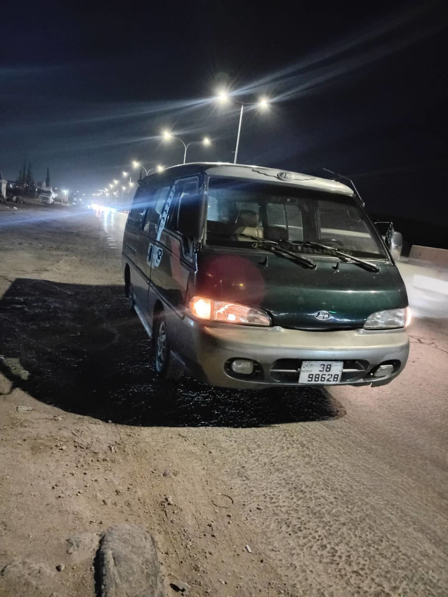 Minibus Hyundai 2000
