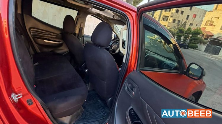 ميتسوبيشي L200 2023