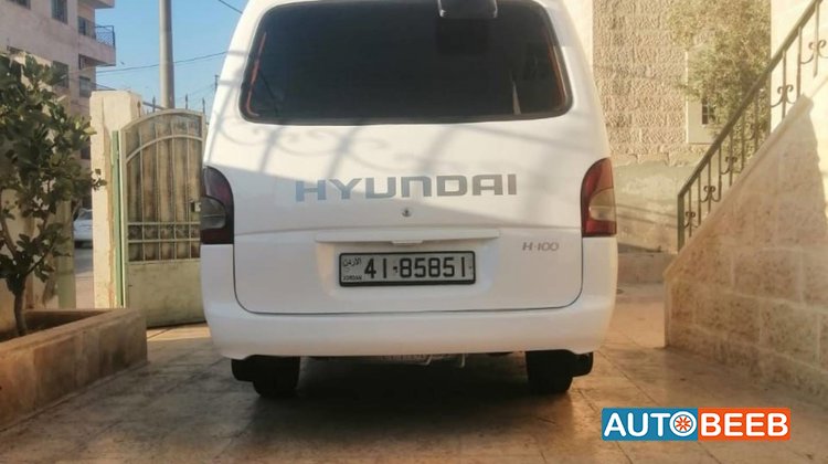 Minivan Hyundai 1995
