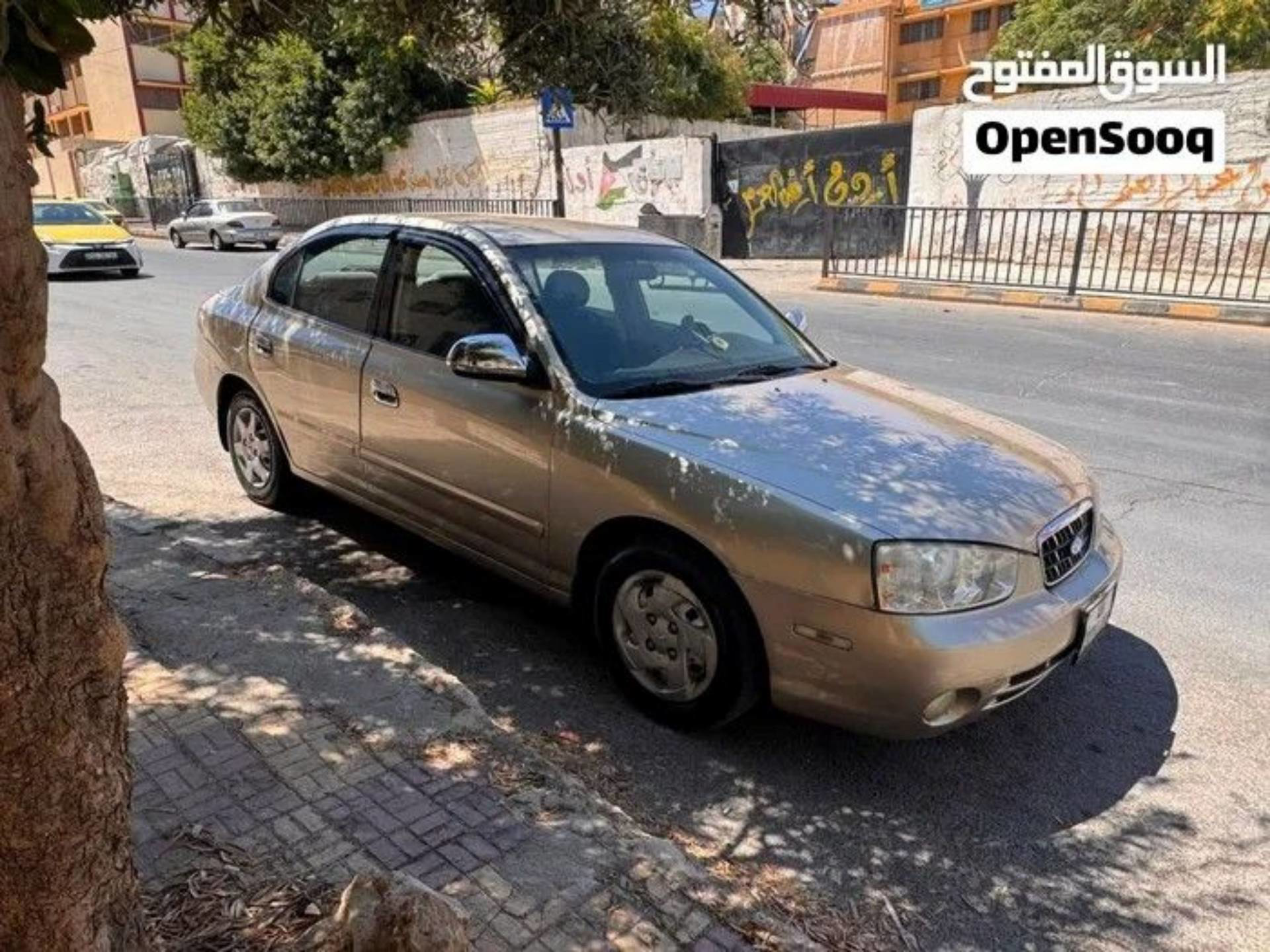 هيونداي افانتي 2000
