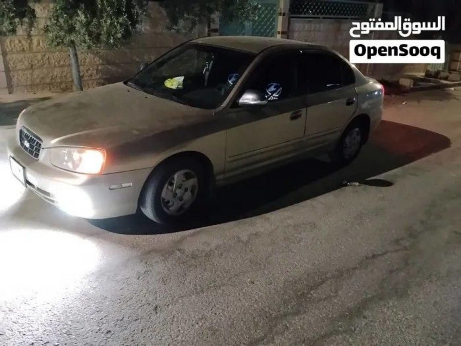 هيونداي افانتي 2000