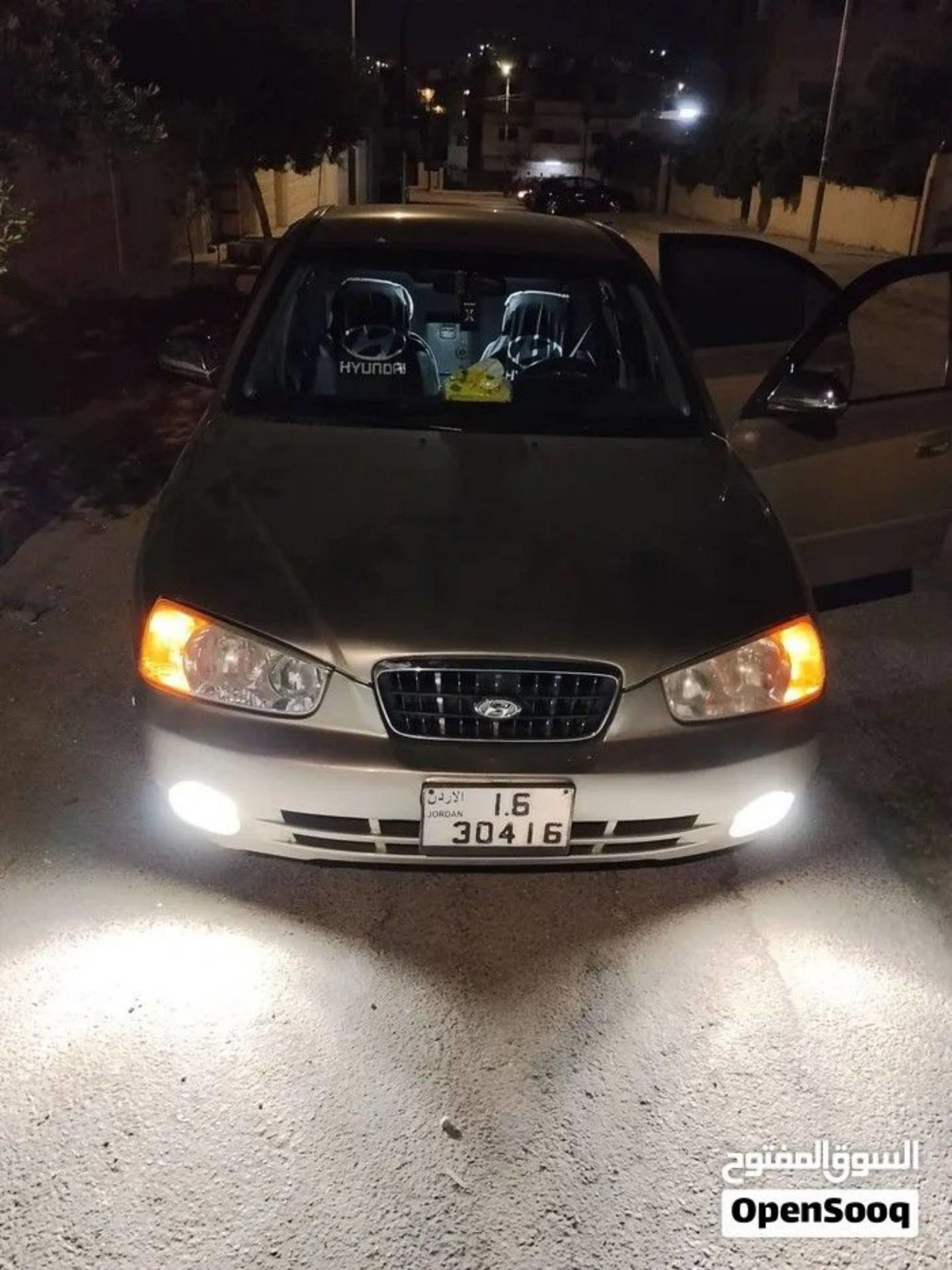 هيونداي افانتي 2000