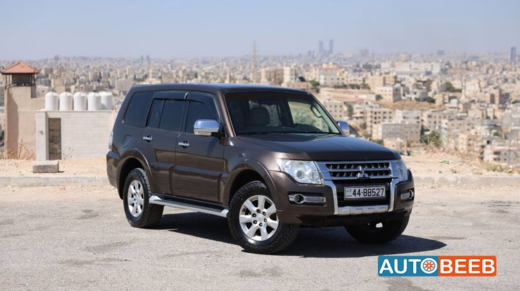 Mitsubishi Pajero 2017