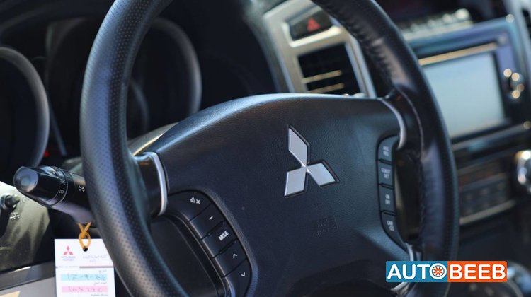 Mitsubishi Pajero 2017