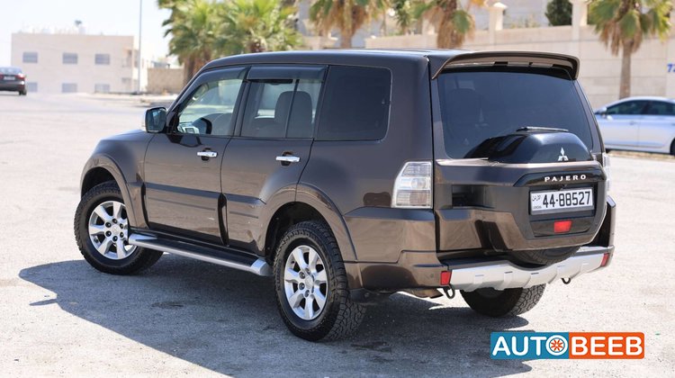 Mitsubishi Pajero 2017