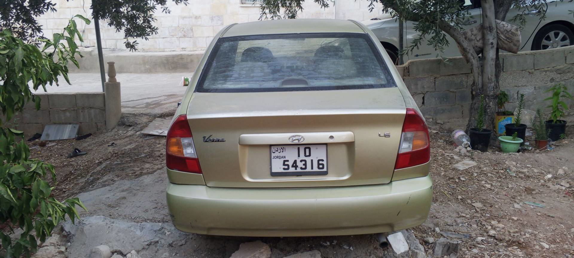 هيونداي فيرنا 2000