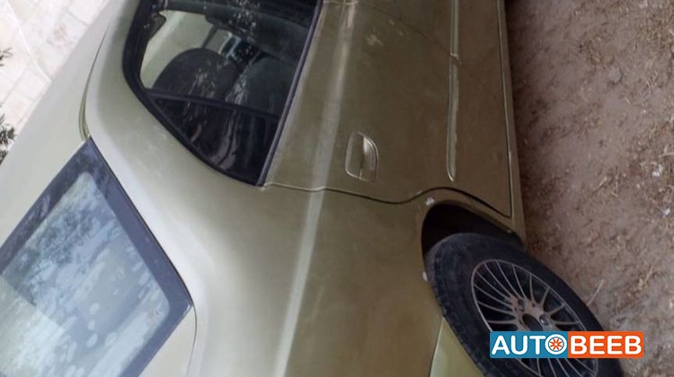 هيونداي فيرنا 2000