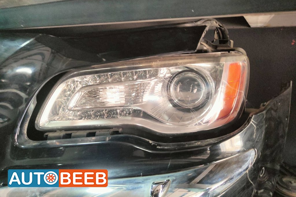Lights Front light Chrysler 300C