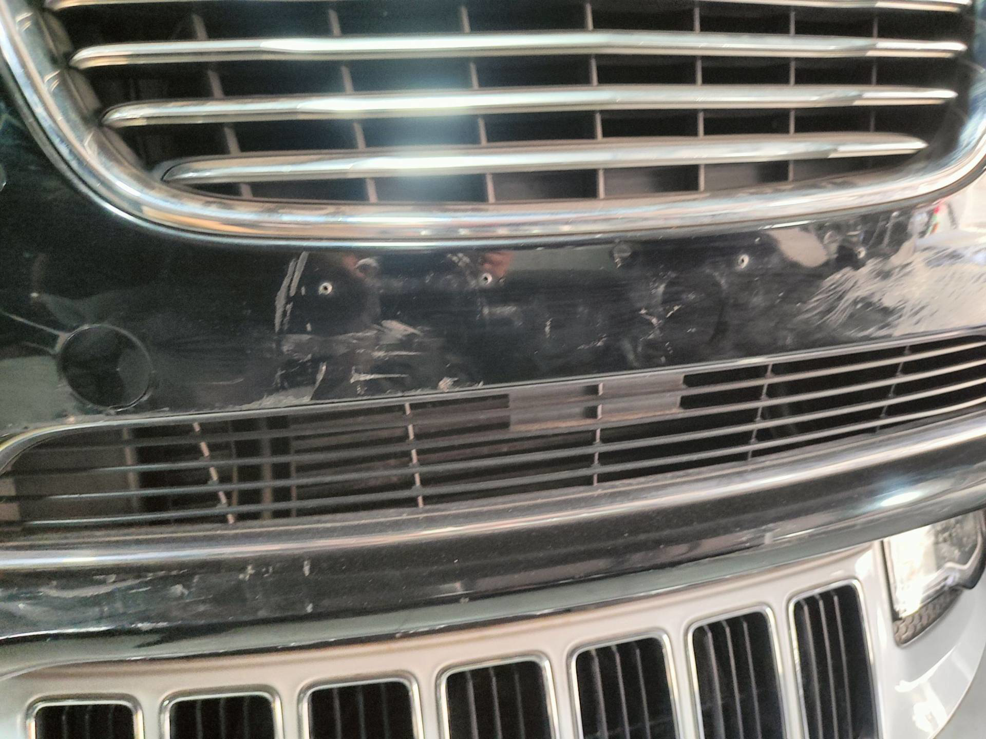 Body Grilles Chrysler 300C