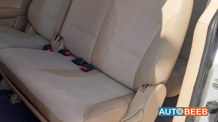 Minibus Hyundai 2010