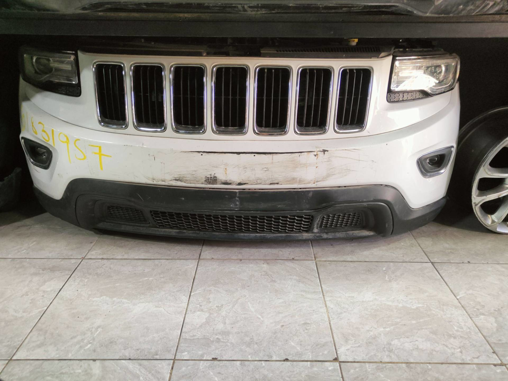 Body Bumper Jeep Grand Cherokee