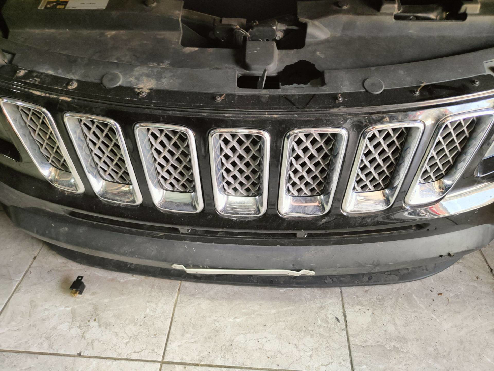 Body Grilles Jeep Compass