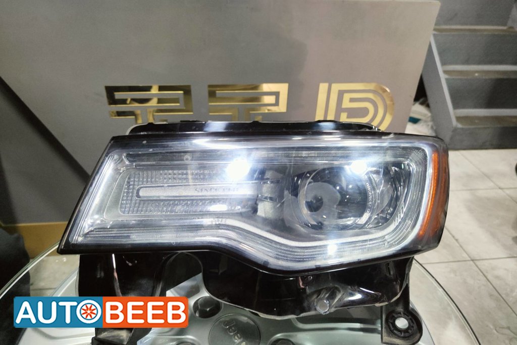Lights Front light Jeep Grand Cherokee