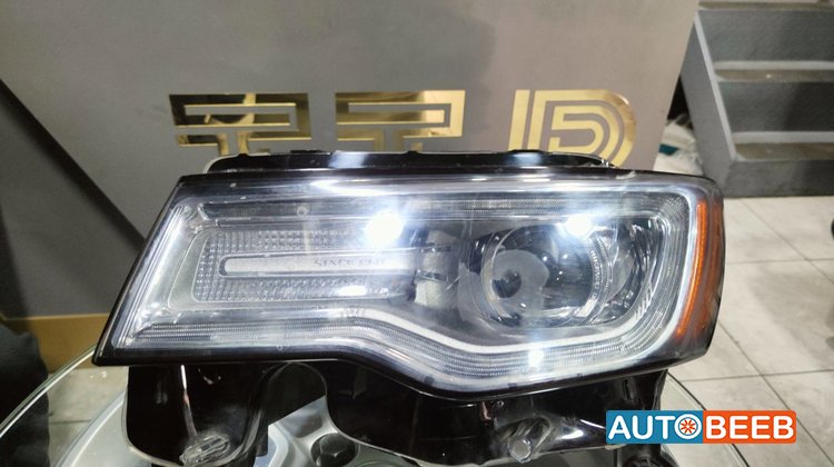 Lights Front light Jeep Grand Cherokee