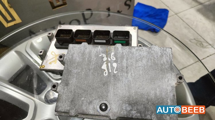 Engine Engine Control Unit Jeep Grand Cherokee