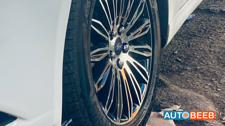 Ford Fusion 2016