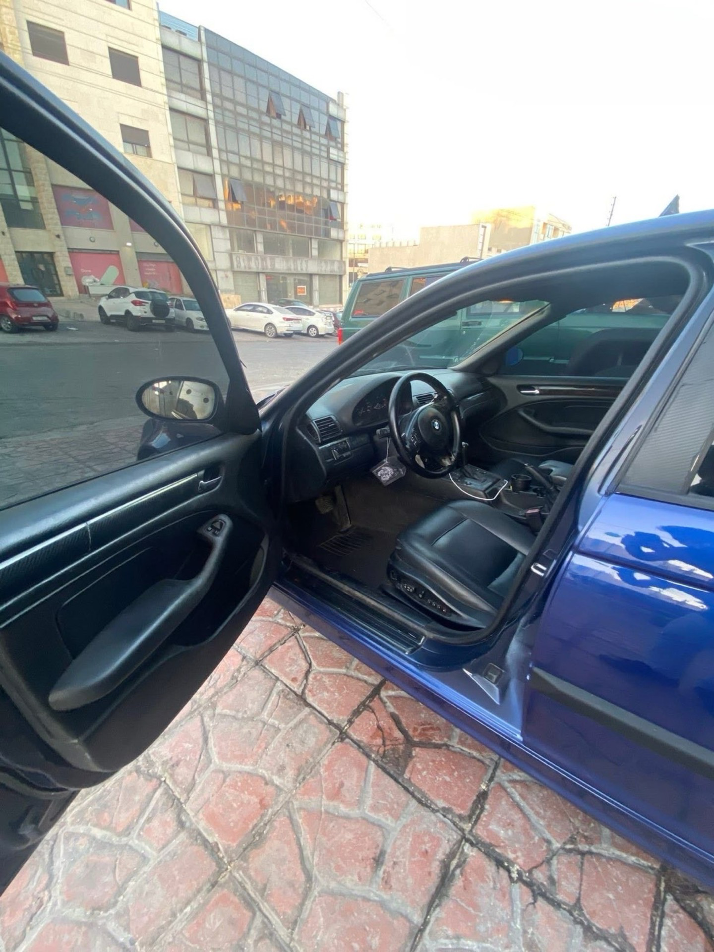 بي ام دبليو 320 1999