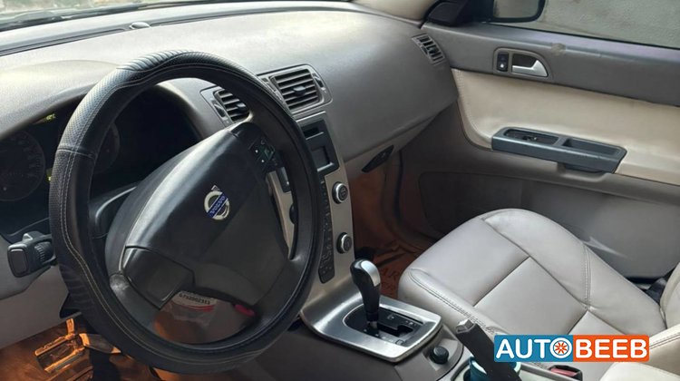 Volvo S40 2006