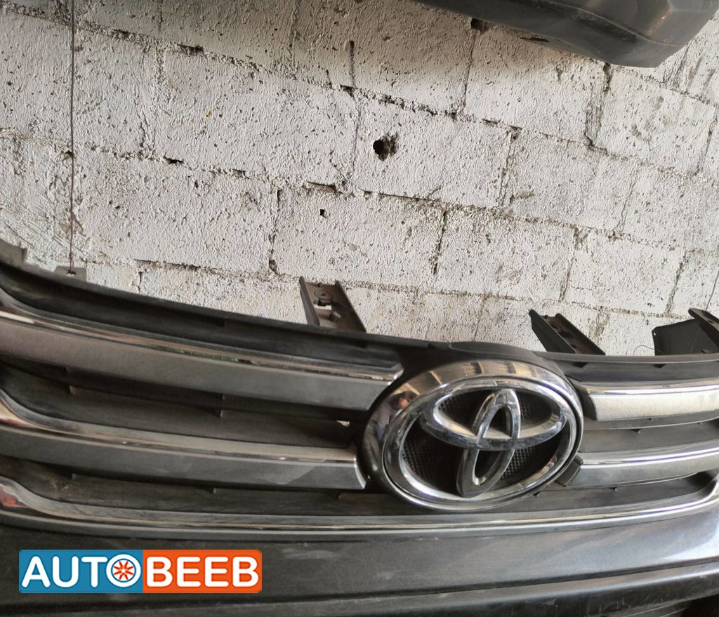 Body Grilles Toyota Hilux