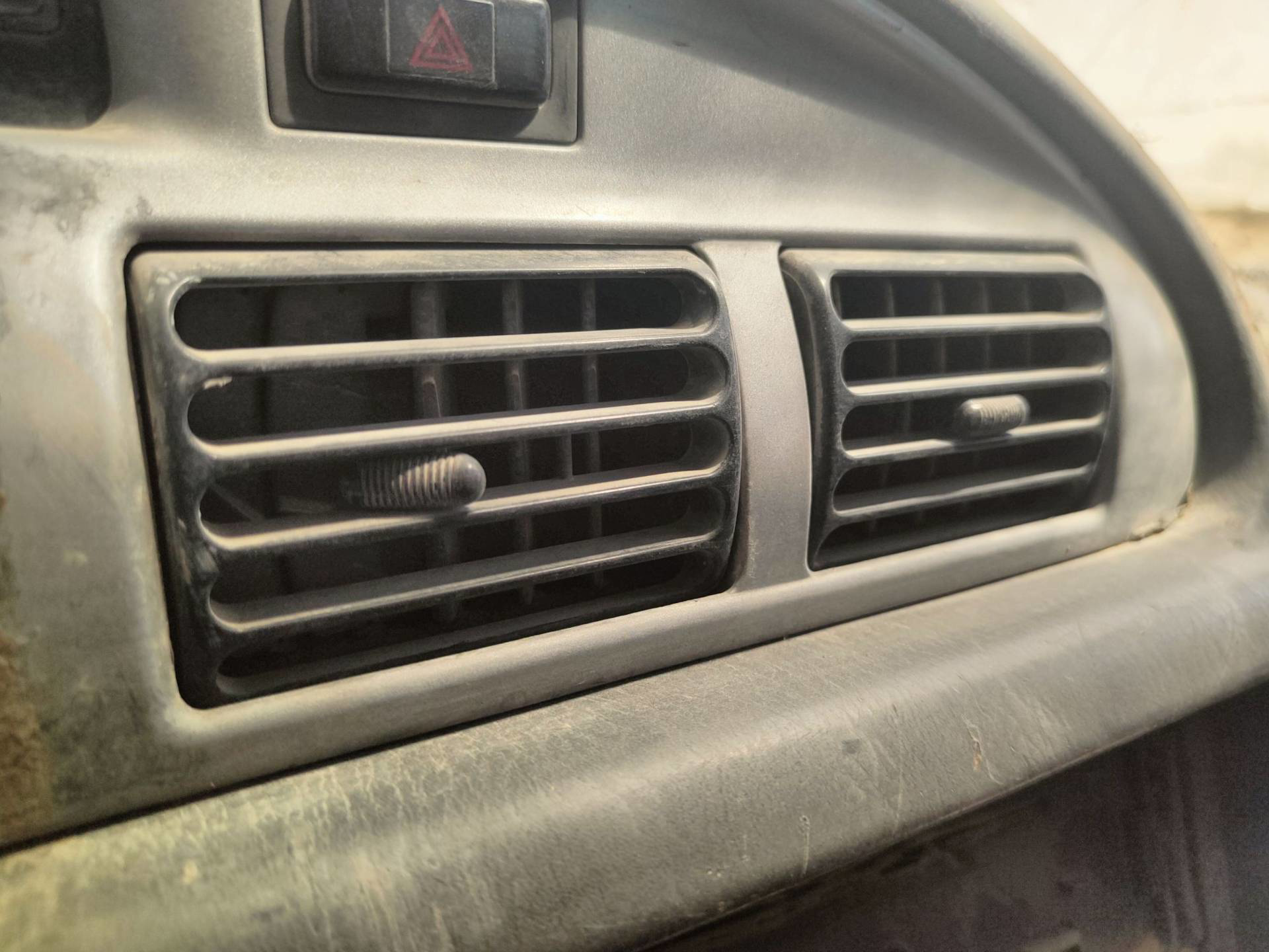 Cabin Dashboard Ford Ranger
