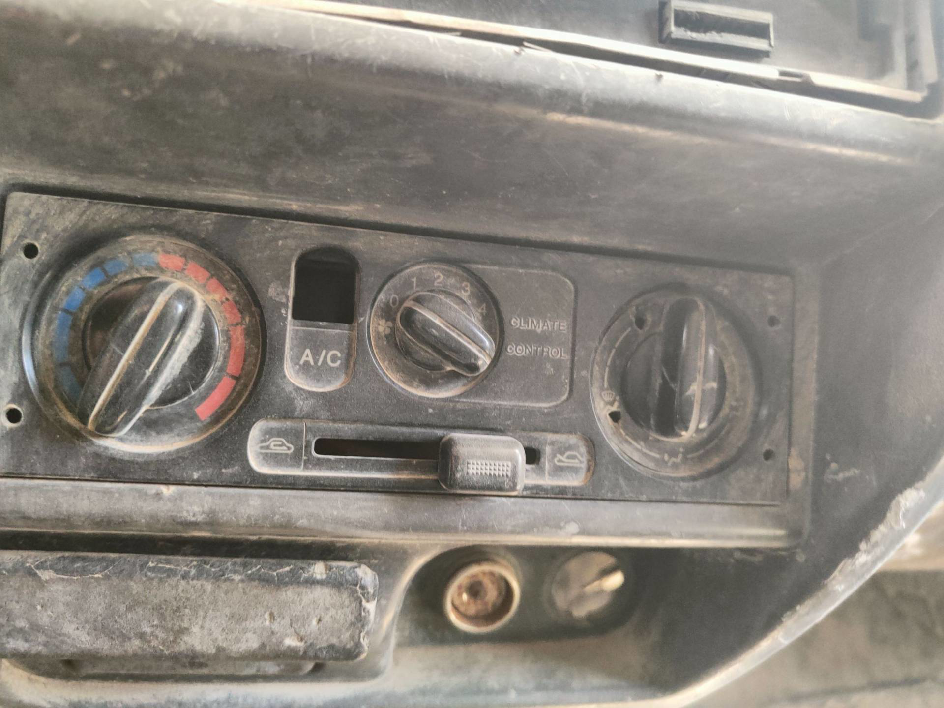 Cabin Dashboard Ford Ranger