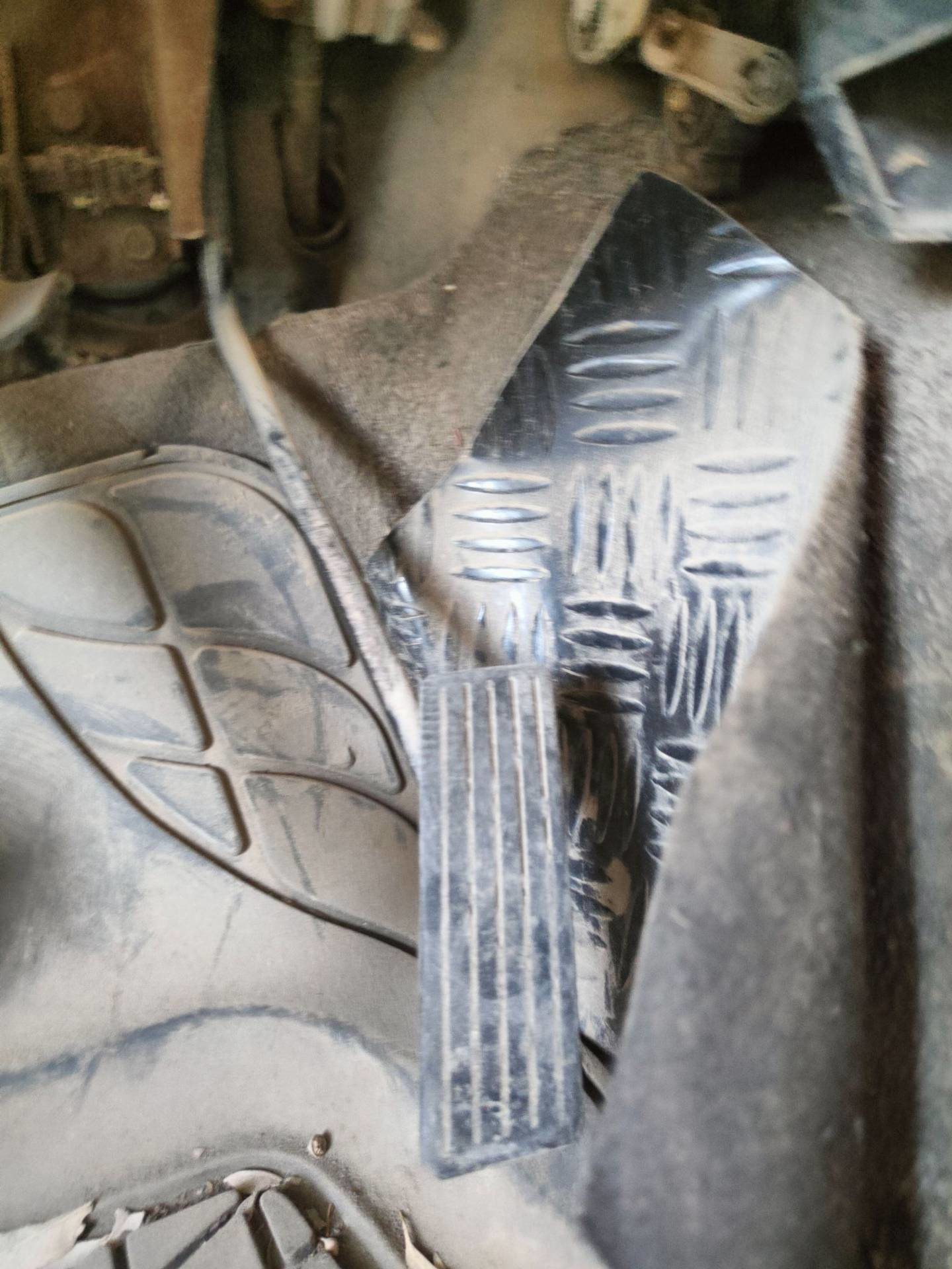 دعسة ديزل فورد رانجر 2003 2004
