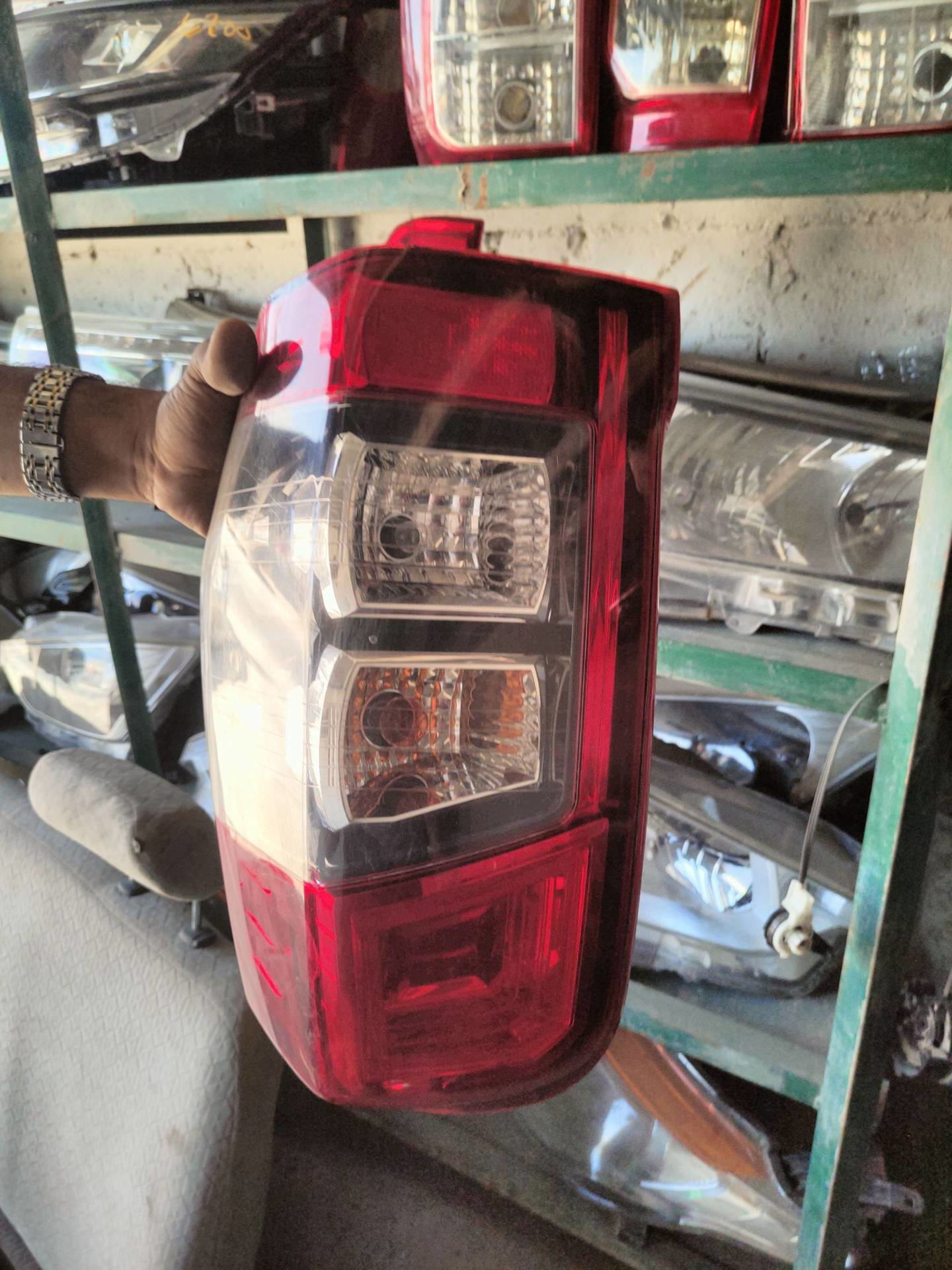 Lights Rear light Mitsubishi L200