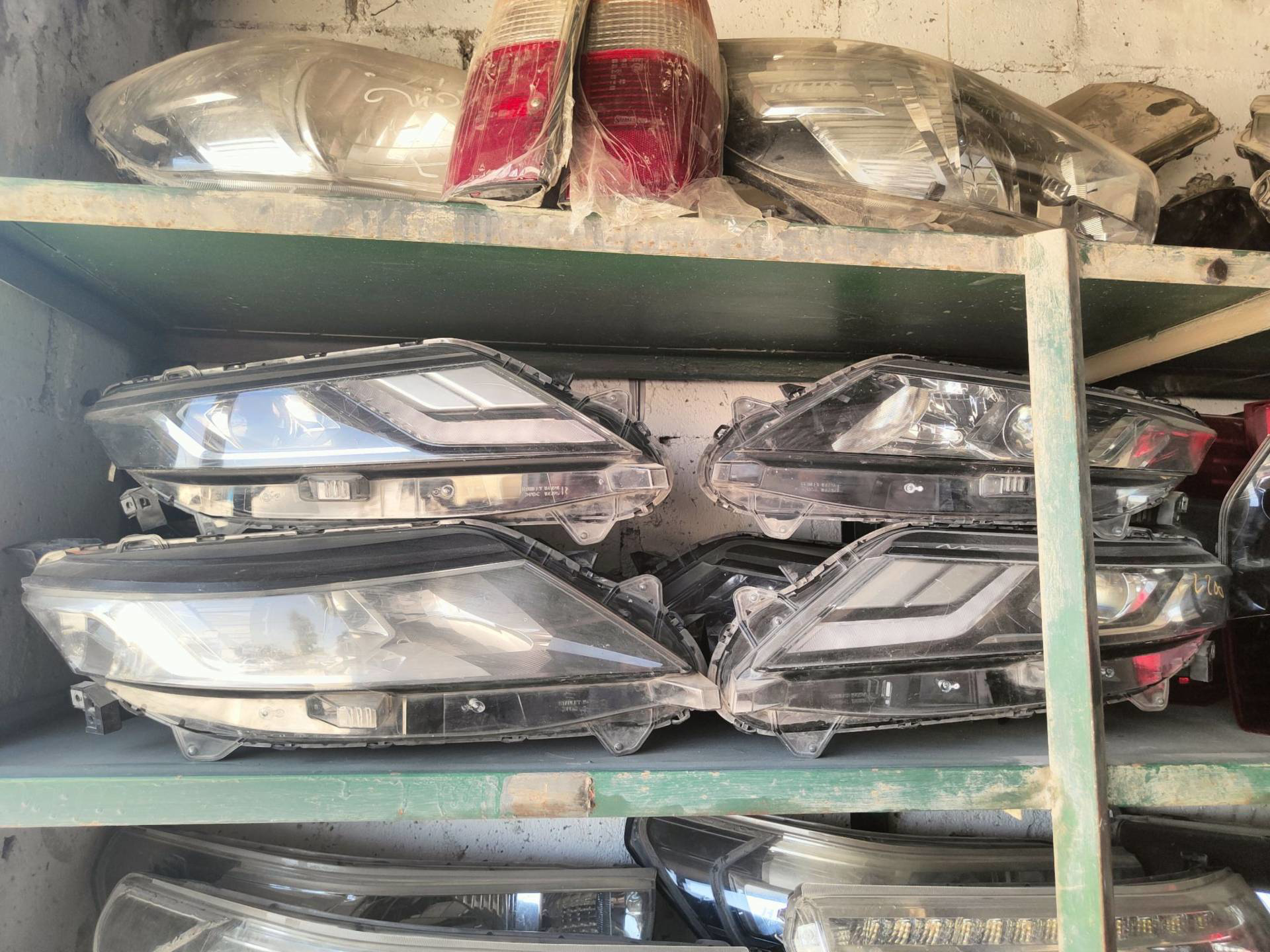 Lights Front light Mitsubishi L200
