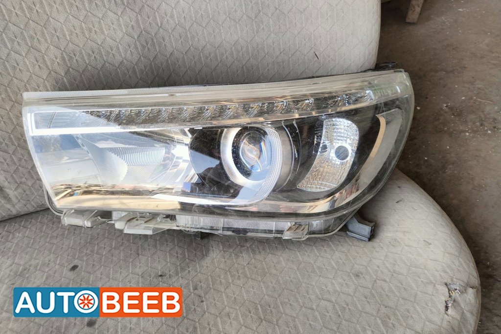 Lights Front light Toyota Hilux