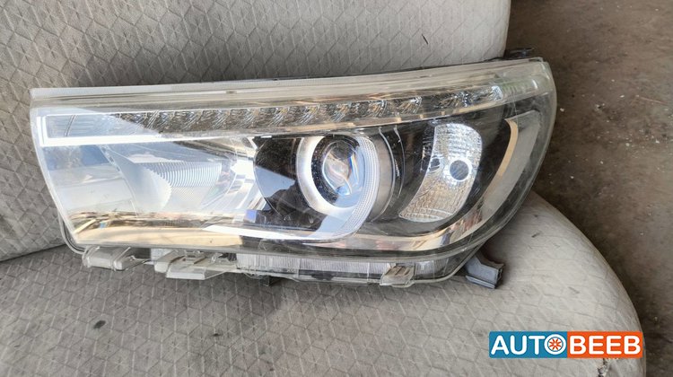 Lights Front light Toyota Hilux