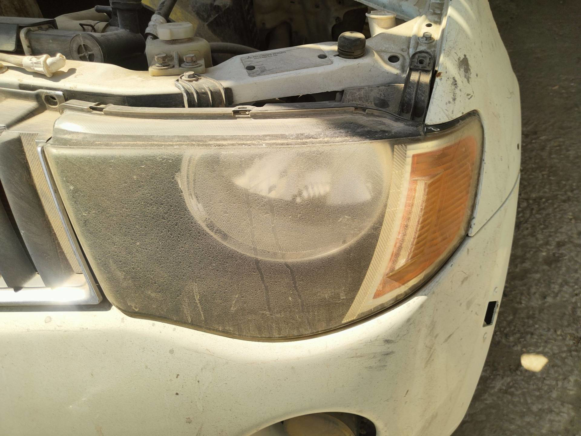Lights Front light Mitsubishi L200