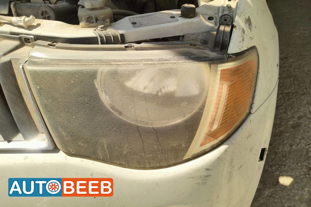 Lights Front light Mitsubishi L200