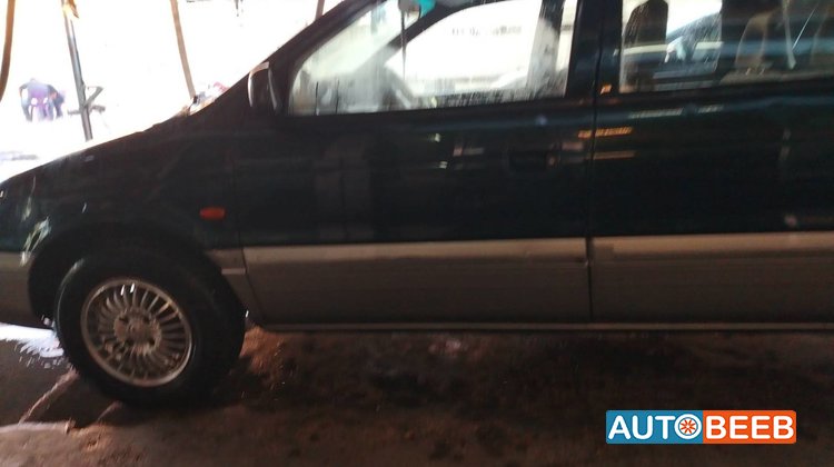 Hyundai  2000