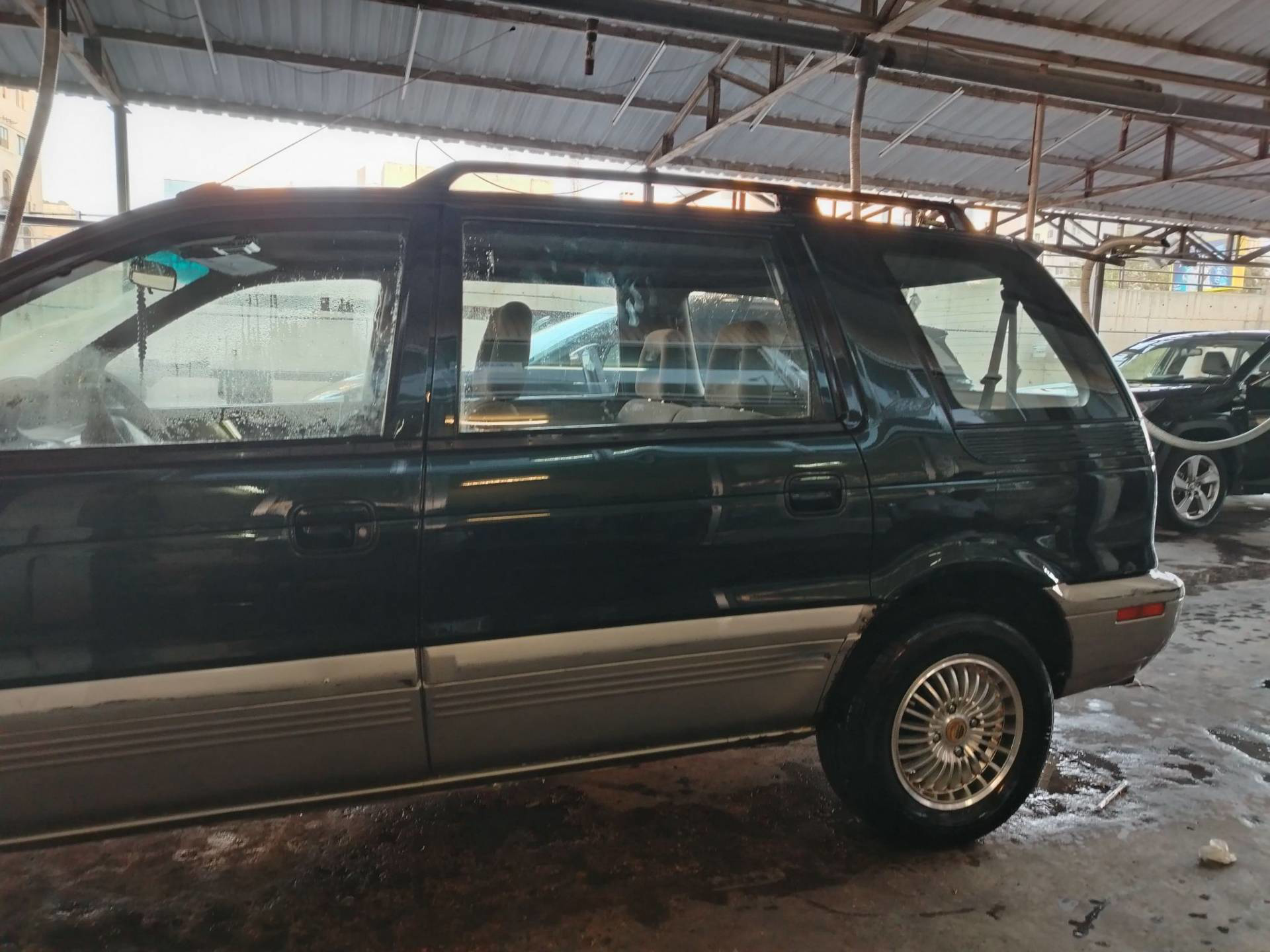 Hyundai  2000
