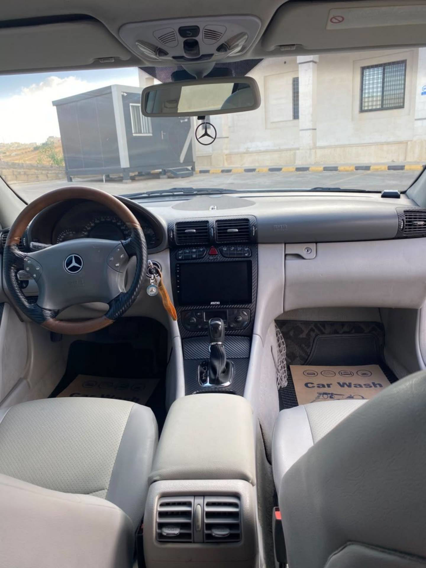 Mercedes Benz C200 2001