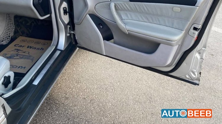 Mercedes Benz C200 2001