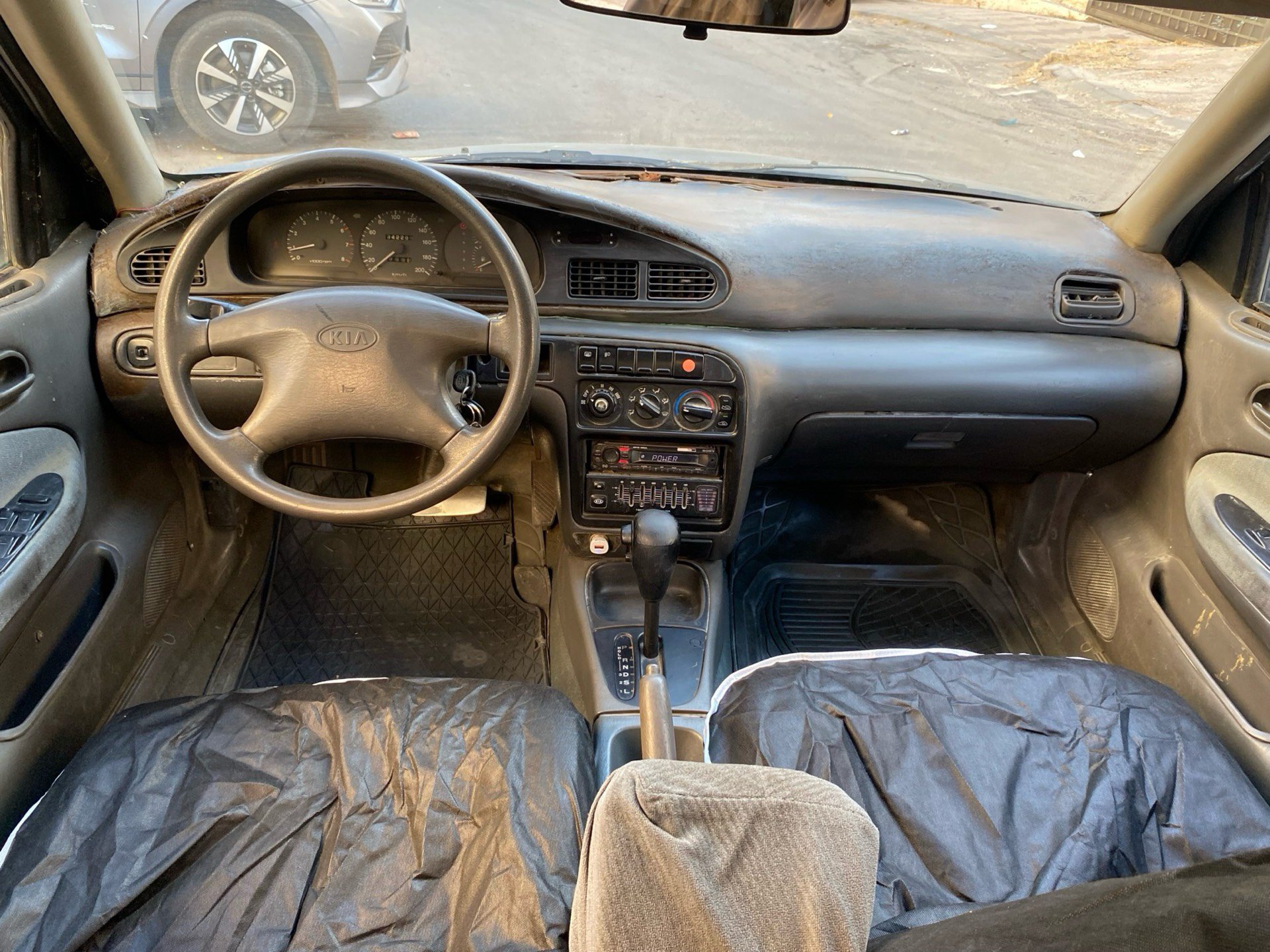 KIA Sephia 1995