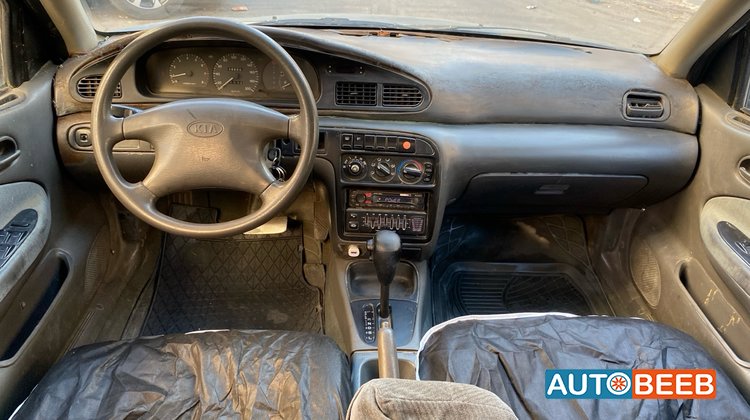 KIA Sephia 1995