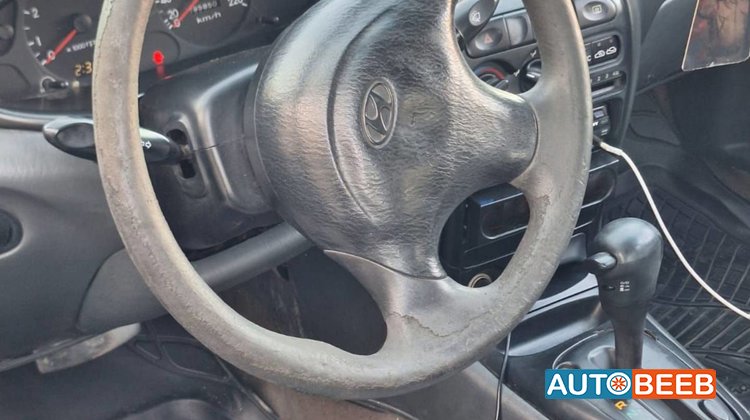 Hyundai Avante 1996