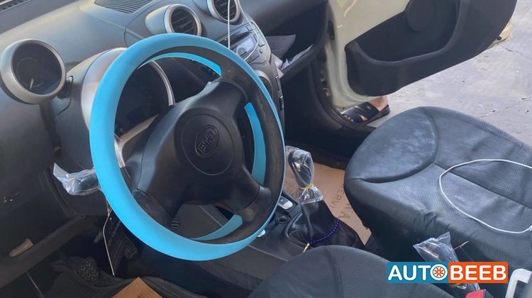 BYD F0 2015