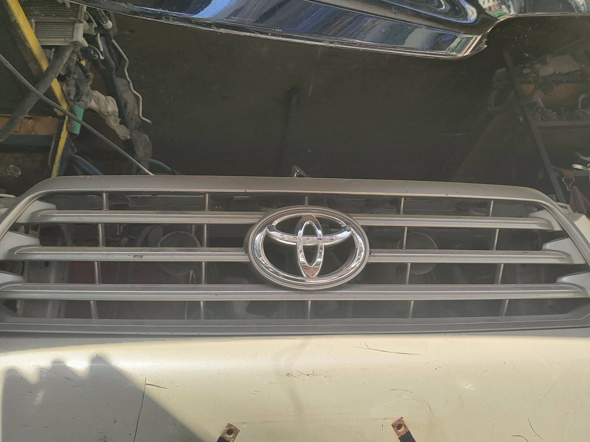 Body Grilles Toyota Highlander
