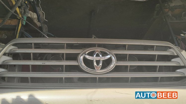 Body Grilles Toyota Highlander
