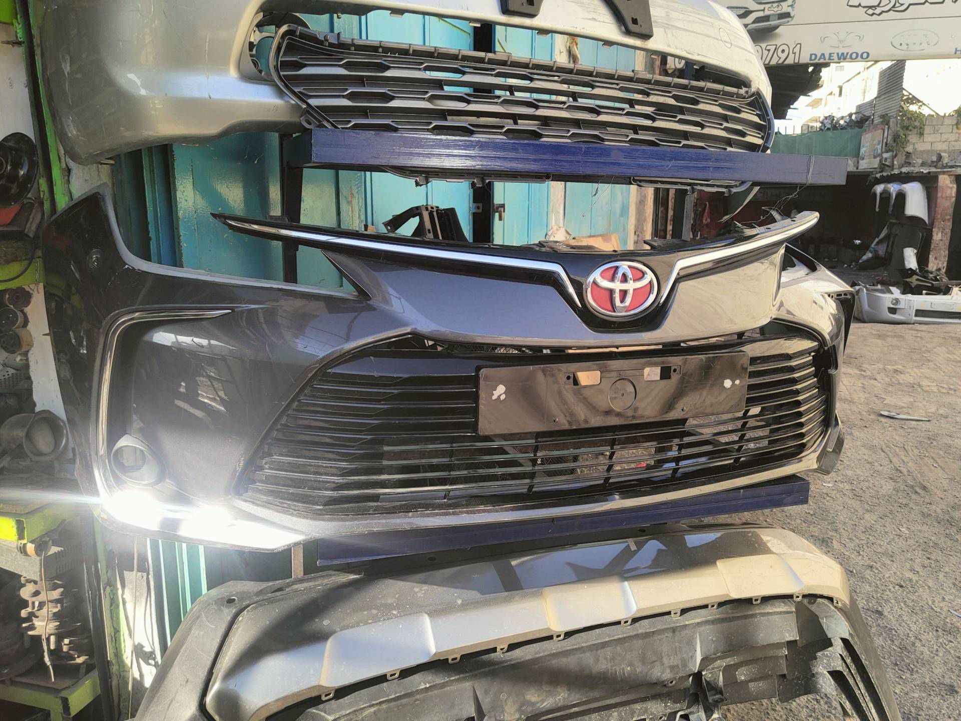 Body Bumper Toyota Corolla
