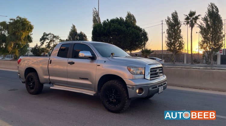 Toyota Tundra 2007