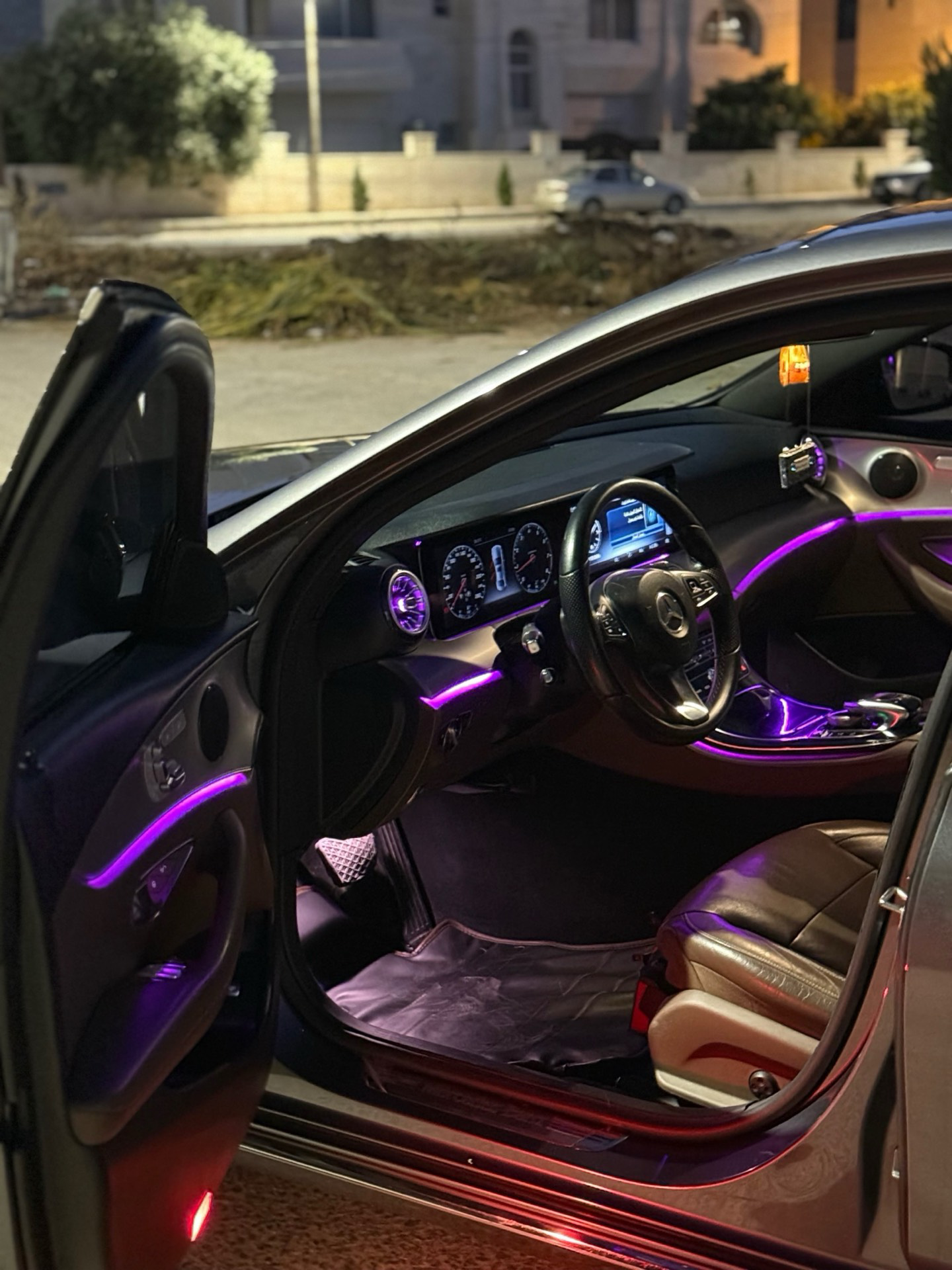 مرسيدس بنز E200 2027