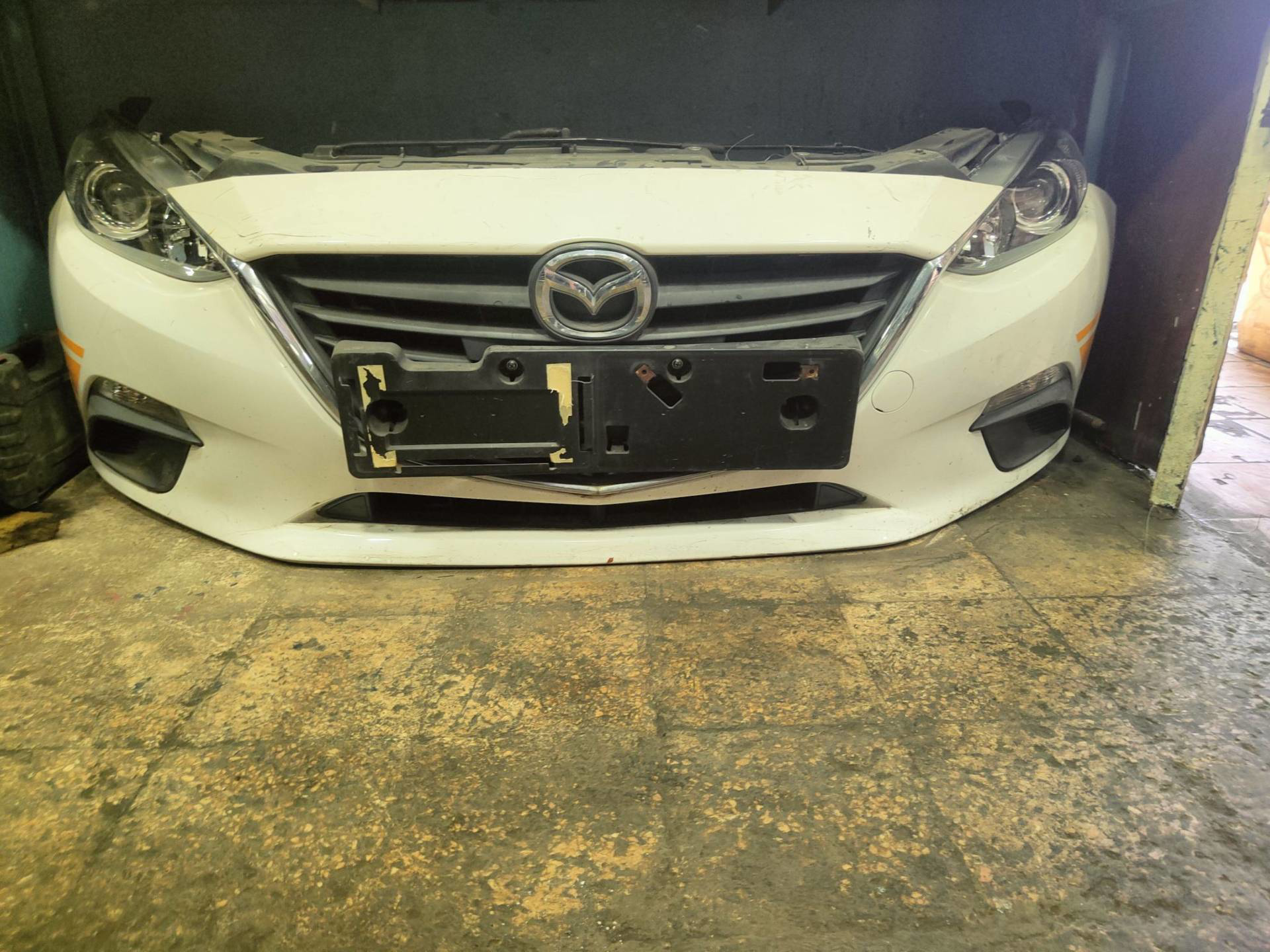 Body Bumper Mazda 3